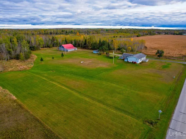 8804 County Road 416 J Rd #J, Cornell, MI 49818