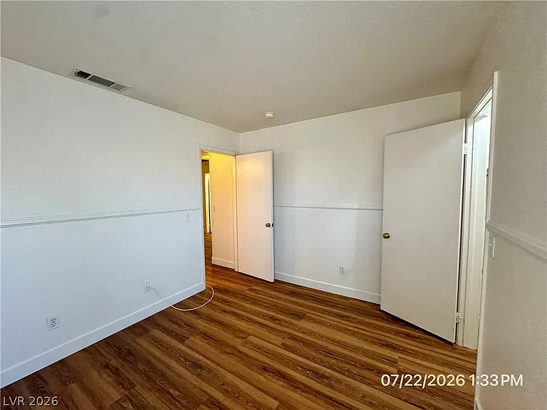 1833 Sierra Hills Way — Photo 20