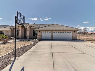 20021 Ocotillo Way, Apple Valley, CA 92308