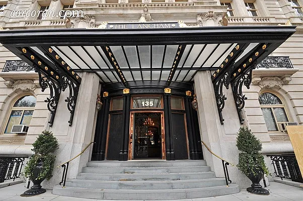 Rented by Corcoran | media 15