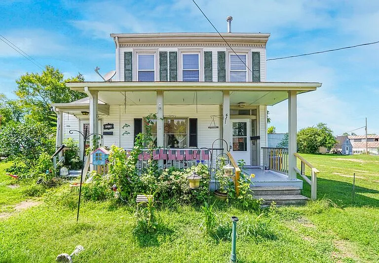 621 Lafayette Blvd #B — Photo 2