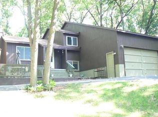 3525 Hooker Rd, Pinckney, MI 48169