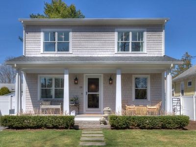 23 Chachapacassett Rd, Barrington, RI, 02806