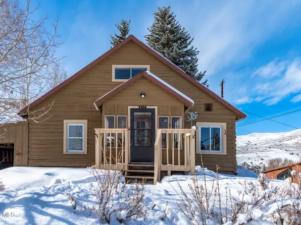 613 Aspen Street, Hot Sulphur Springs, CO 80451