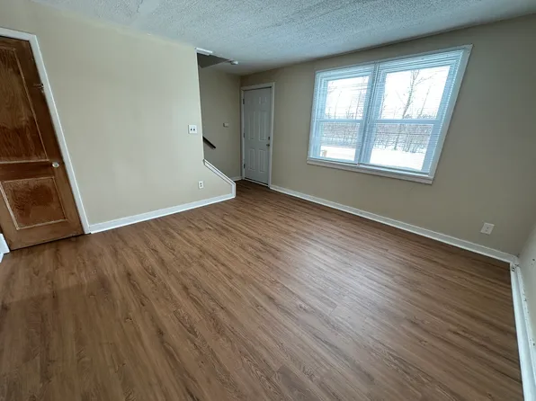 46 Crowell Ct #46, Tonawanda, NY 14150