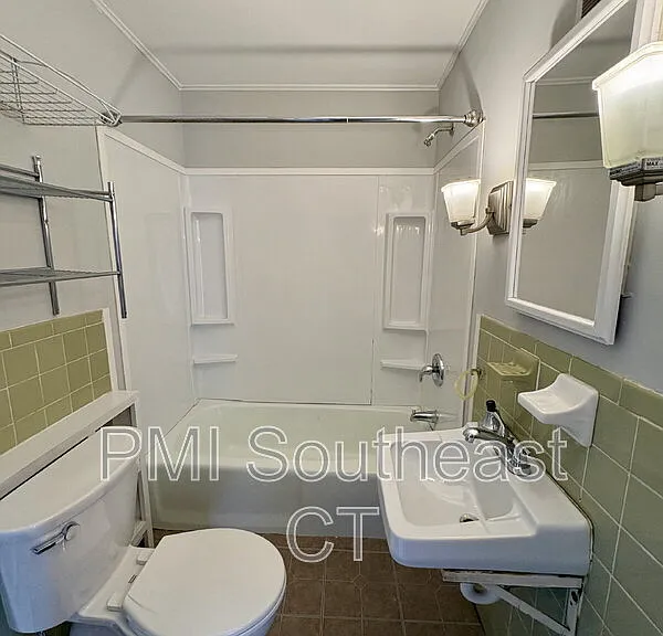 41R Boston Post Rd #1 — Photo 11
