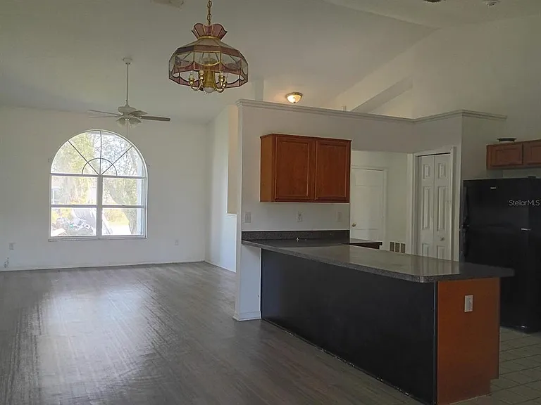 829 Blanc Ct — Photo 3