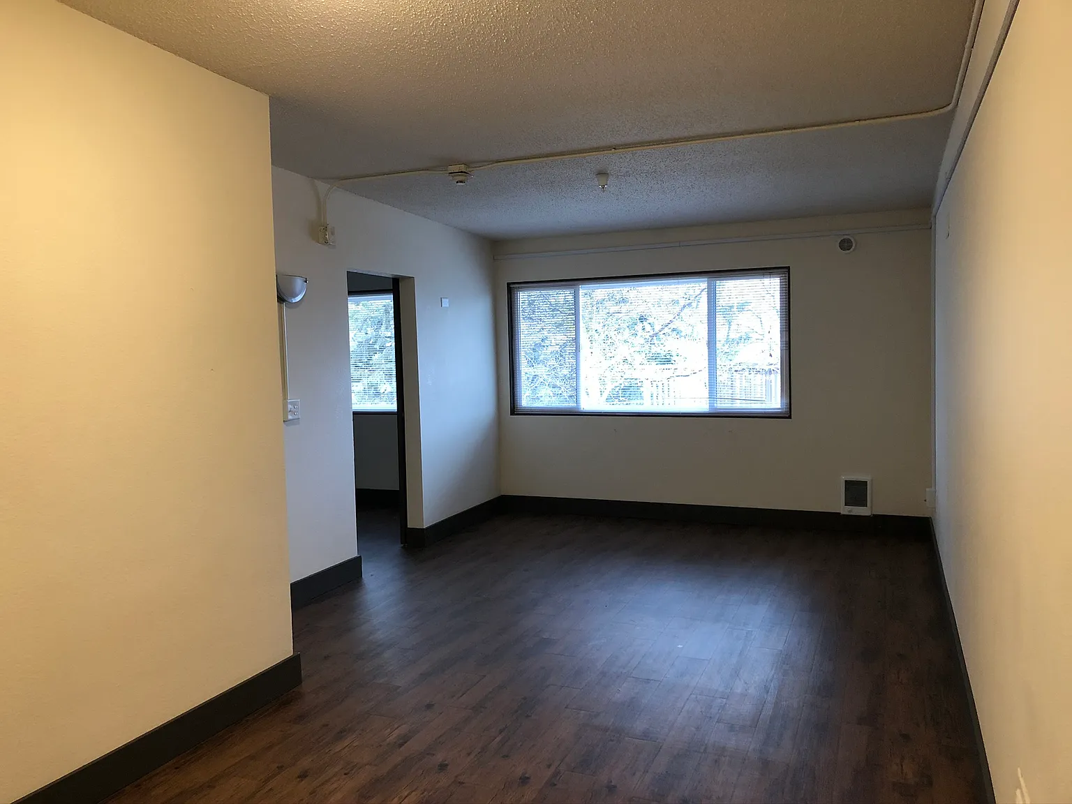 726 N Markeson St - AJAJ One LLC - 122 — Photo 2