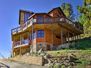 249 Greystone Heights Rd, Gatlinburg, TN 37738