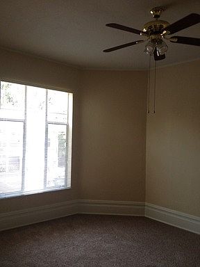 4th image of 919 26th St
