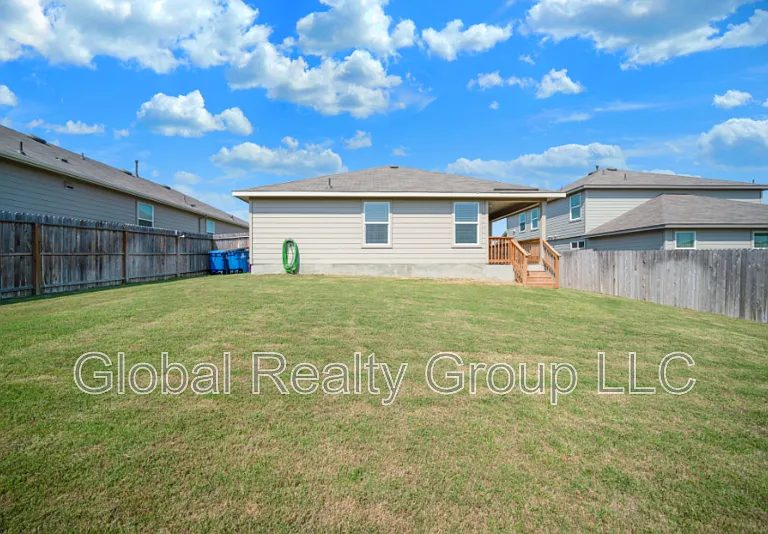 213 Gravel Gray — Photo 16