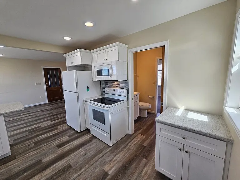 104 W Garfield Ave #1 — Photo 11