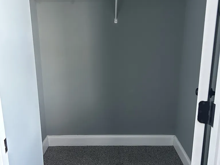 235 Capstone Dr — Photo 11