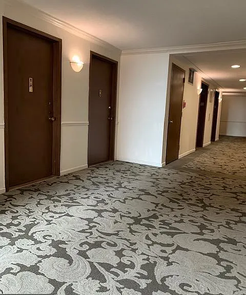 1420 Locust St #17J — Photo 10