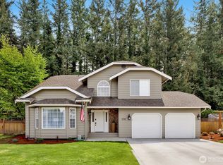 1715 Village Drive, Lynden, WA 98264