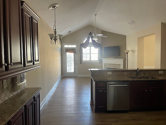 Keeping room off kitchen