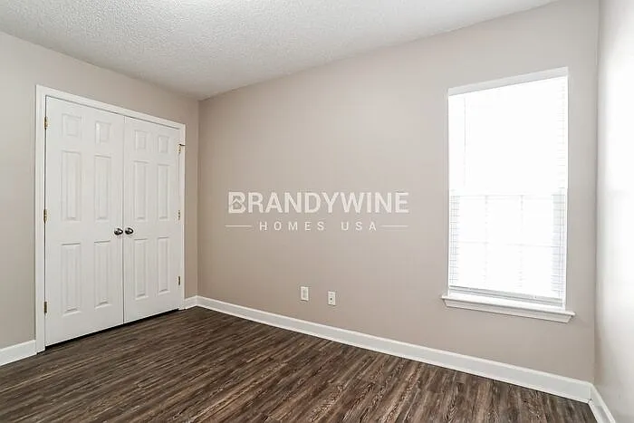 7917 Shiny Meadow Ln — Photo 13
