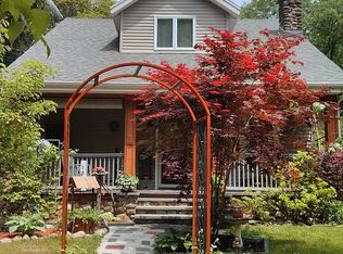 15 Atwood Ave, West Haven, CT 06516