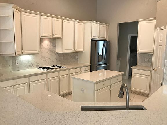 3rd image of 4112 Liberty Ct