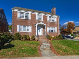 45 Emerson St, Yonkers, NY 10704