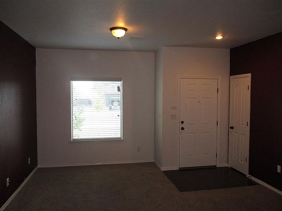 3rd image of 13446 Bradford St