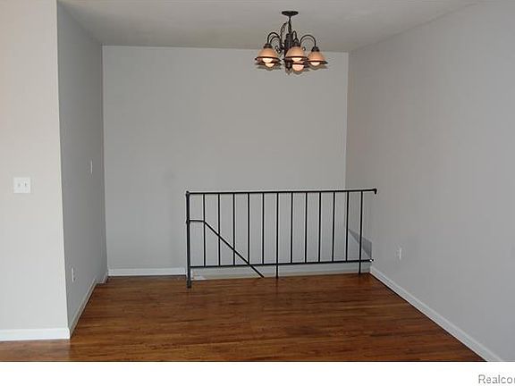 215118338_4