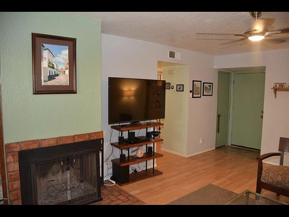 2nd image of 5144 E Holly St