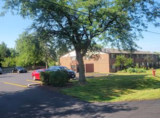 4741 151st St APT 205, Oak Forest, IL 60452
