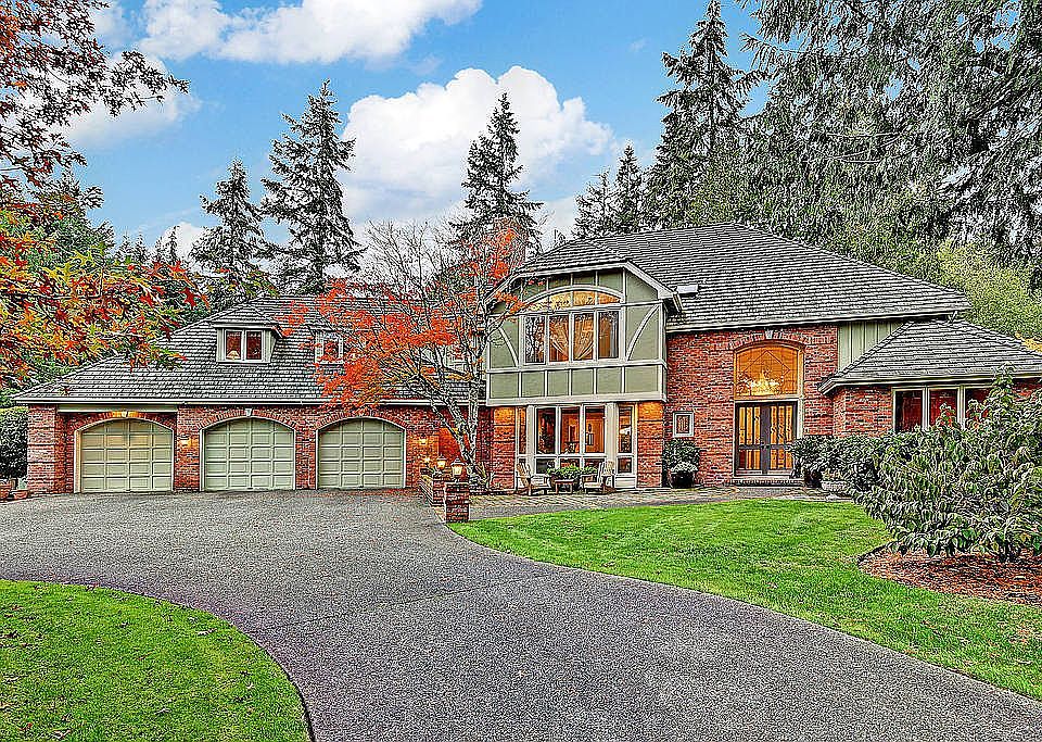 1st image of 14023 220th Ave NE