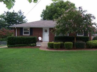 2537 Hibbitts Rd, Nashville, TN 37214