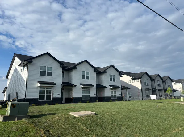 4679 Herbert Hoover Hwy #C, Iowa City, IA 52240