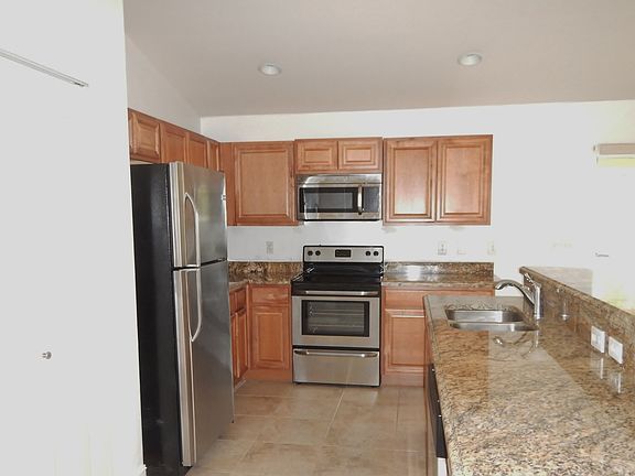 4th image of 3106 E 10th St