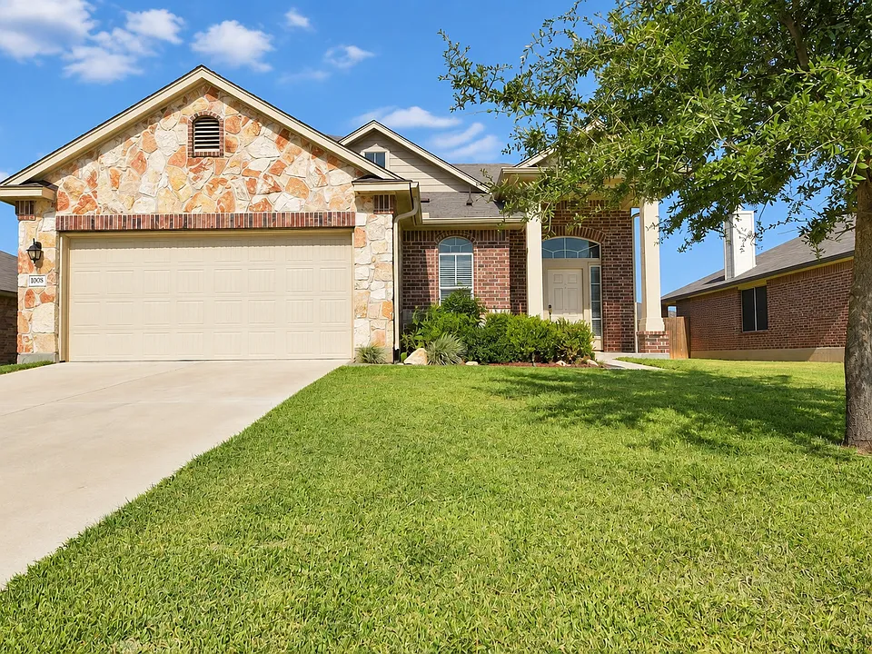 1008 Starlight Dr