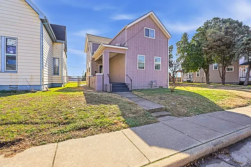 1106 W Illinois St Photo 1