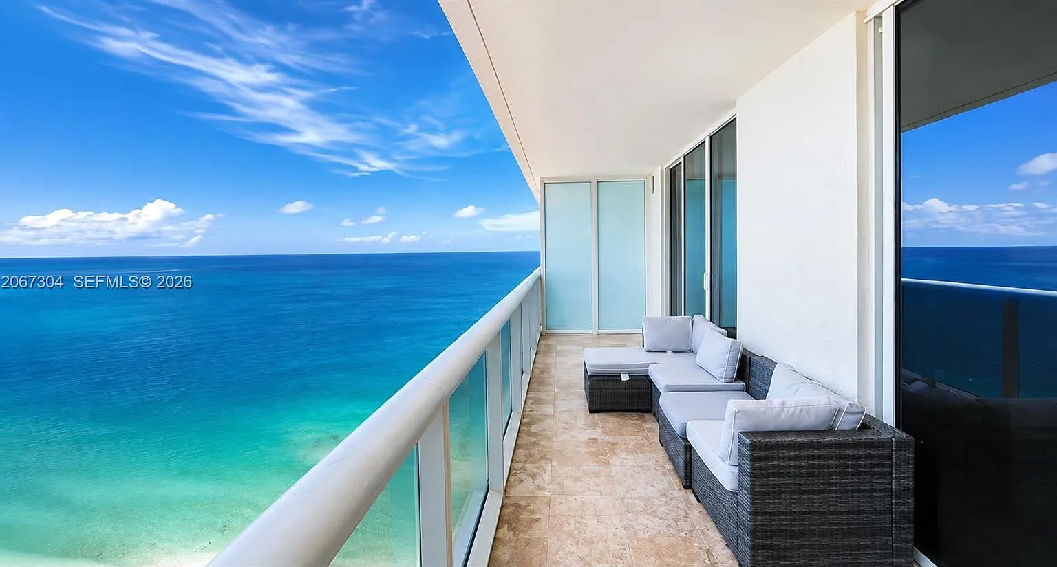 Beach Club Two Condo — Photo 1