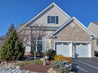 15 Crawford Rd, Manalapan, NJ 07726