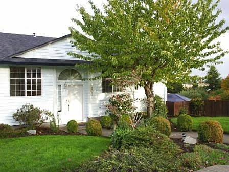 3 Corner Lot
