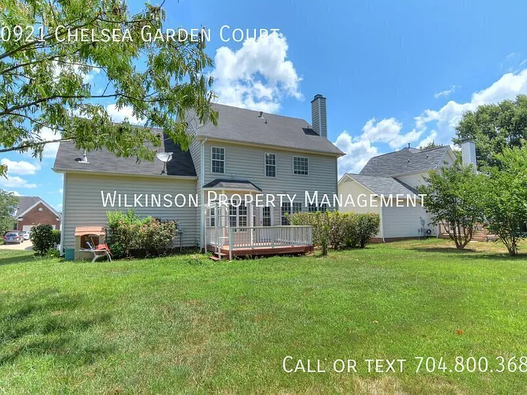 10921 Chelsea Garden Ct — Photo 3