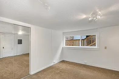 639 W Emerson St #C — Photo 6