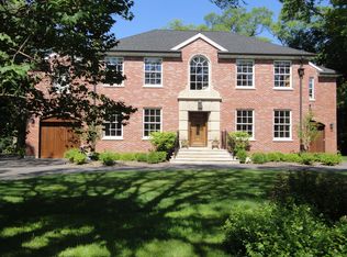 84 Sheridan Rd, Highland Park, IL 60035