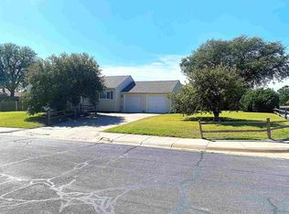 1314 E 18th St, Hays, KS 67601