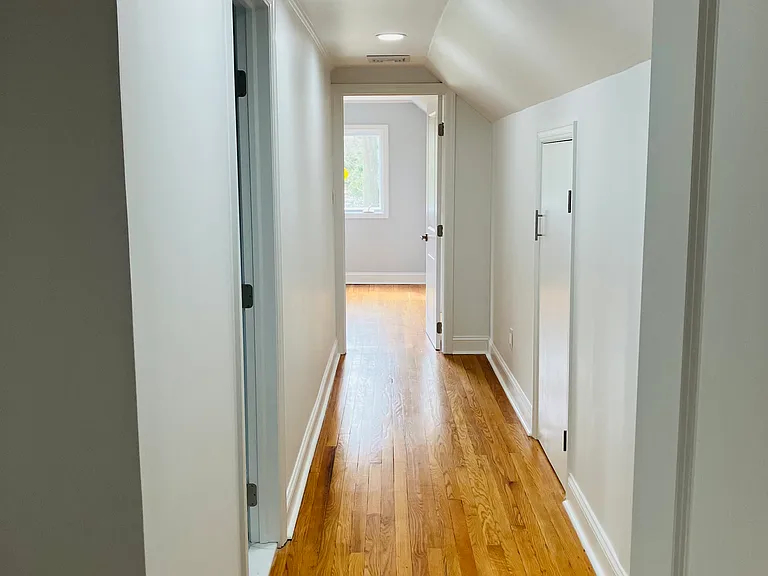 1 Clover Hill Dr — Photo 20