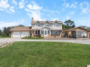 13603 Pflug Rd, Springfield, NE 68059