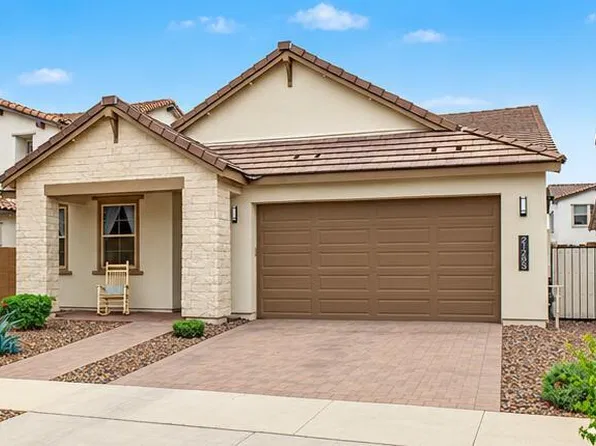 21285 E Macaw Drive, Queen Creek, AZ 85142