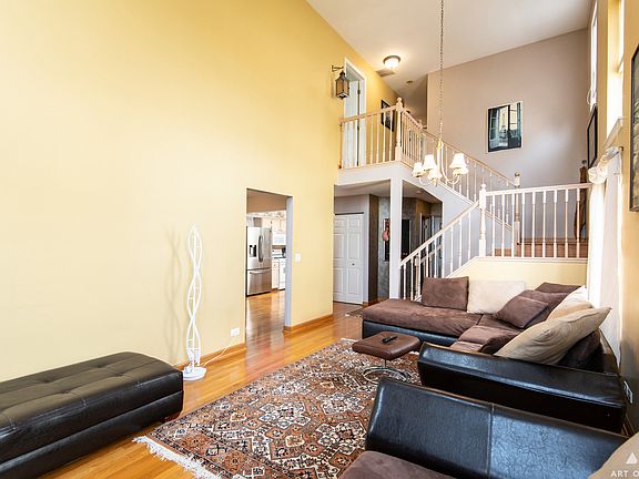 5th image of 1292 Derby Ln