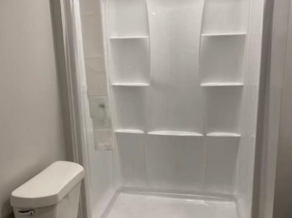 1-3147 Ewart Dr