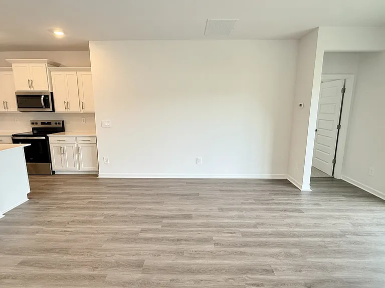 8259 Huspa Ave — Photo 8