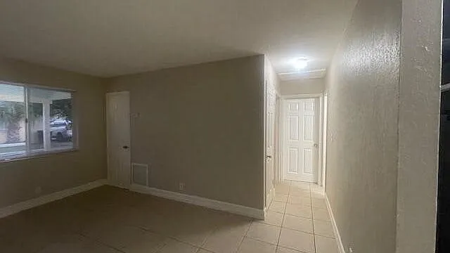 400 Metcalf Ct — Photo 80