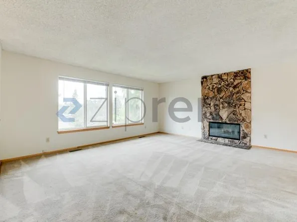 2615 SE 16th St, Renton, WA 98058