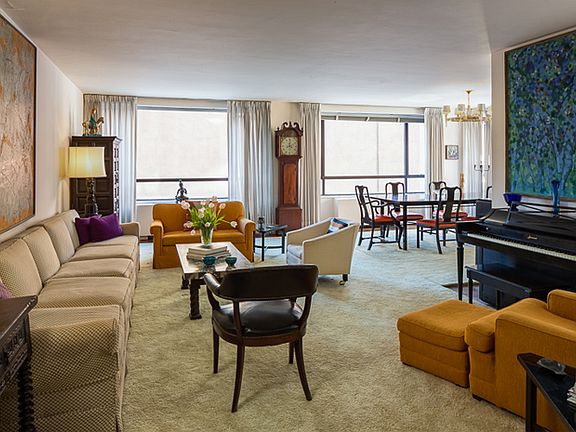 5th image of 190 E 72nd St APT 4A